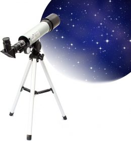 المنظار الفلكي يجمع الضوء ويكبر الصور لتبدو الأجرام البعيدة أقرب وأكثر لمعانًا . صواب خطأ